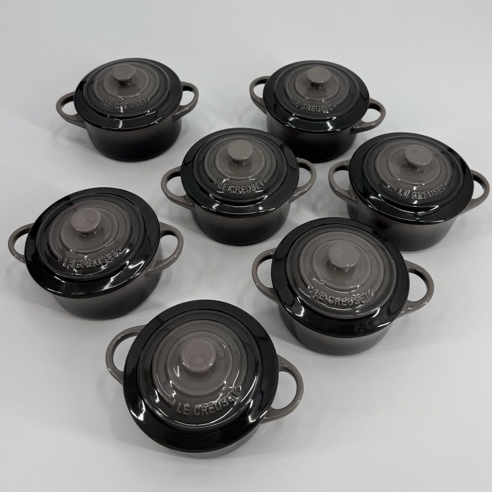 Le Creuset Mini Round Cocotte in Oyster | 8 oz - Picture 5 of 8